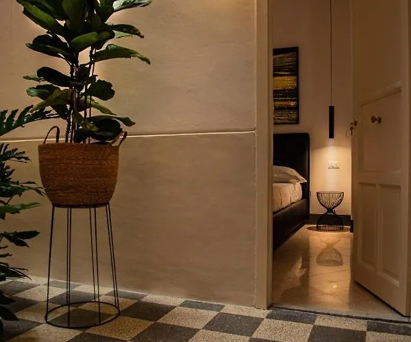 Nostrale 住宿加早餐酒店 4*